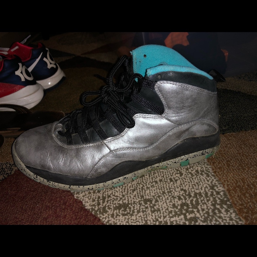 Retro 10 Lady Liberty